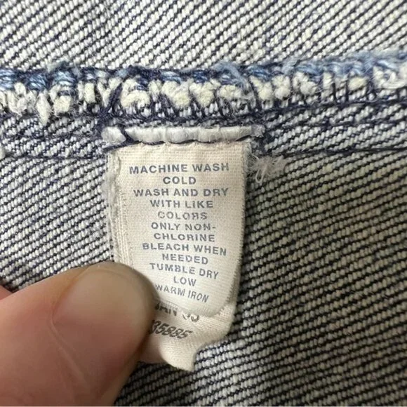 Vintage GAP Blue Denim Classic Jacket - Picture 8 of 9